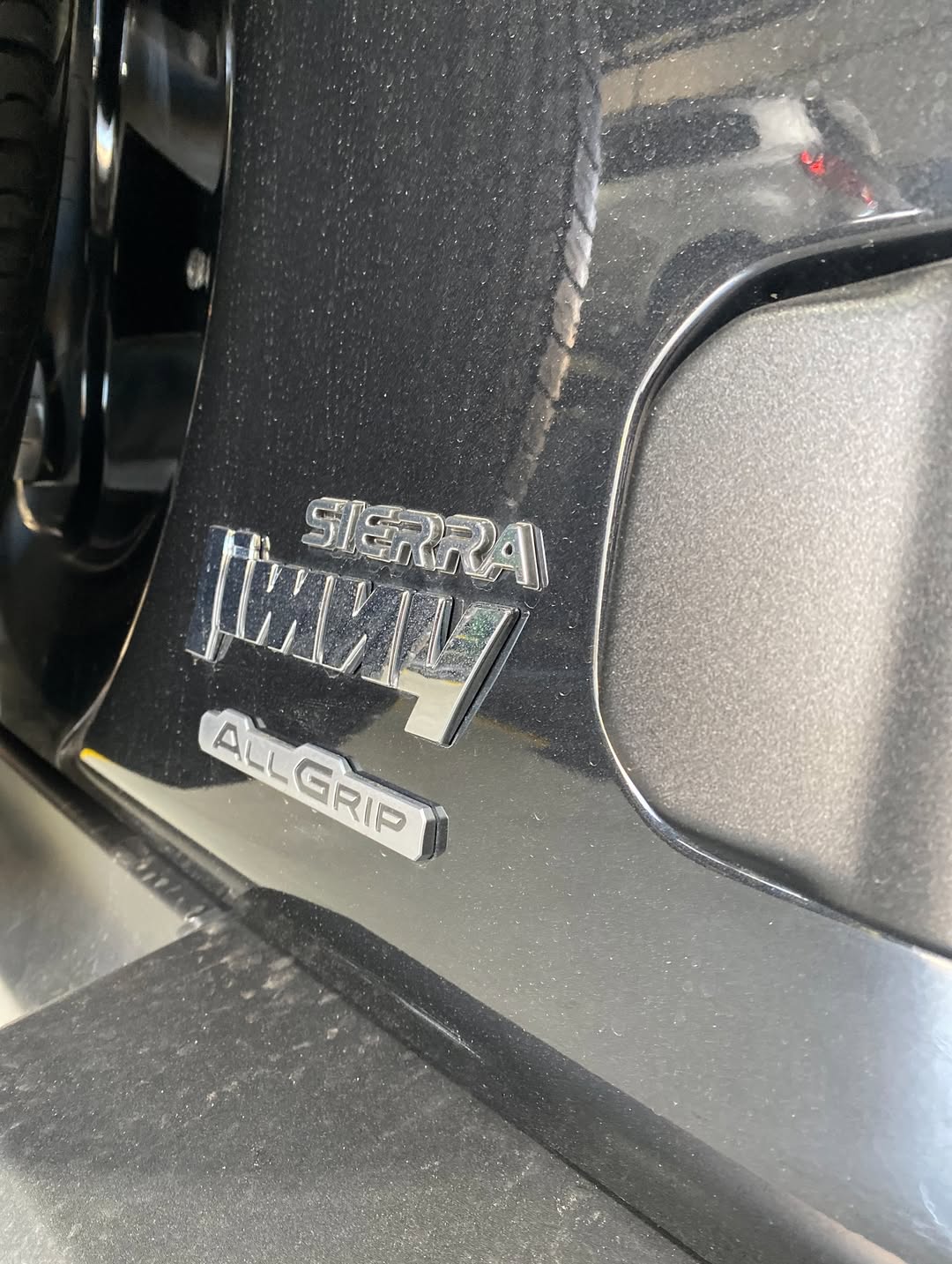 Emblema Suzuki Jimny Sierra Allgrip